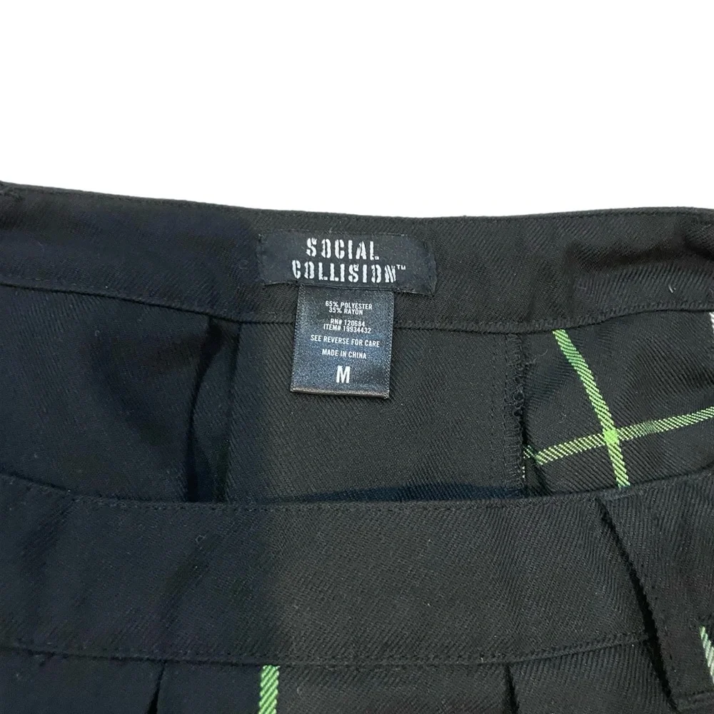 Hot Topic Pleated Mini Green And Black Grid Chain Skirt Goth Punk Emo Alt Size M - Picture 3 of 7